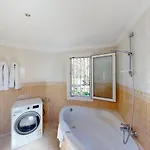 Boreal By On Travel Villa Oliva